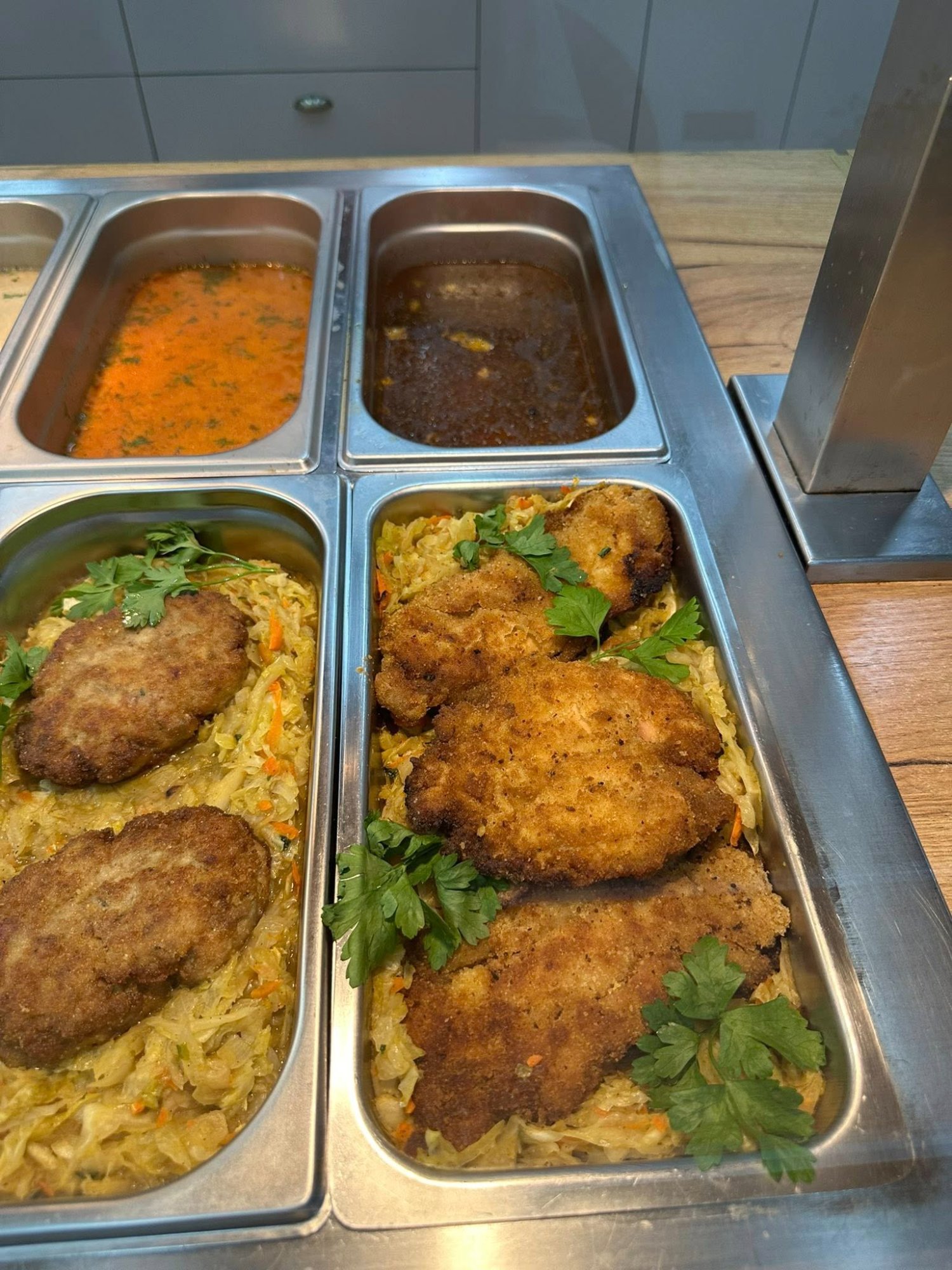 Kotlety panierowane Bistro Capri Nisko obiad domowy pizzeria Nisko